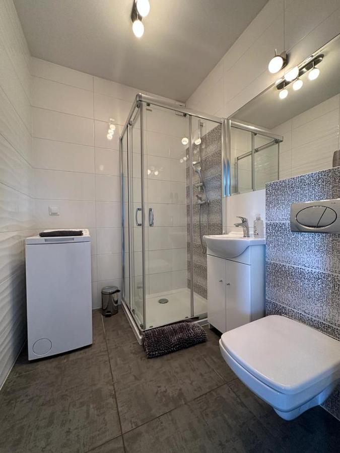 Premium Centrum 900M Targi Kielce 4 Km ภายนอก รูปภาพ